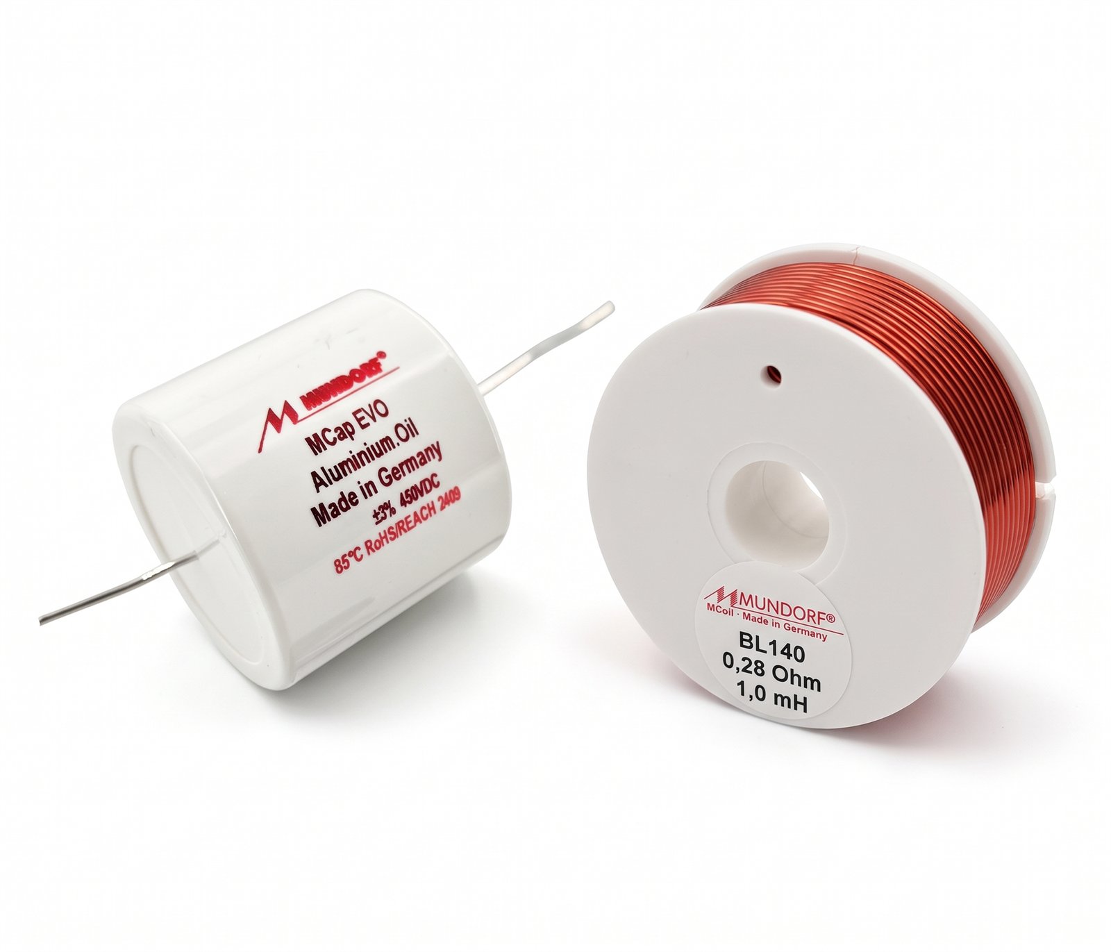 Bauteile der Classic Edition: Mundorf MCap EVO und Backlackdrahtspule M-Coil BL140